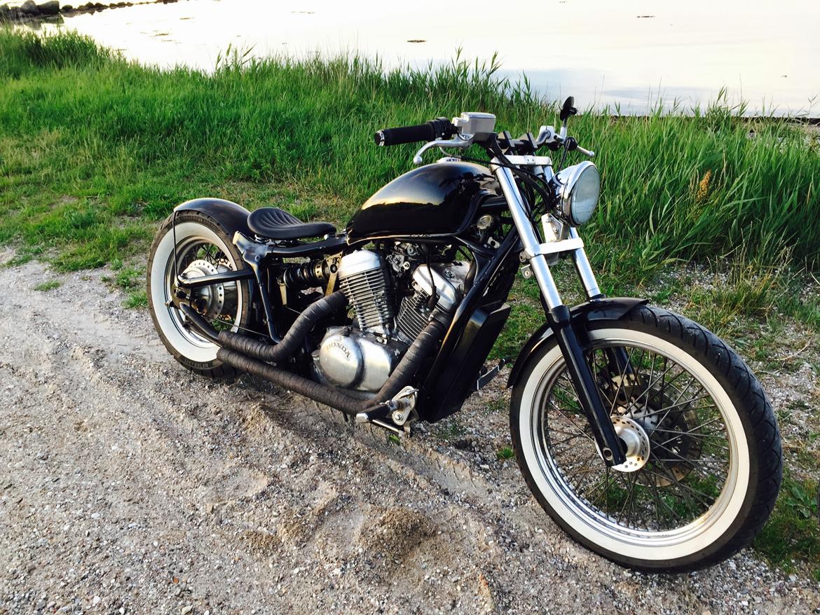 Honda VT600 C  Bobber billede 2