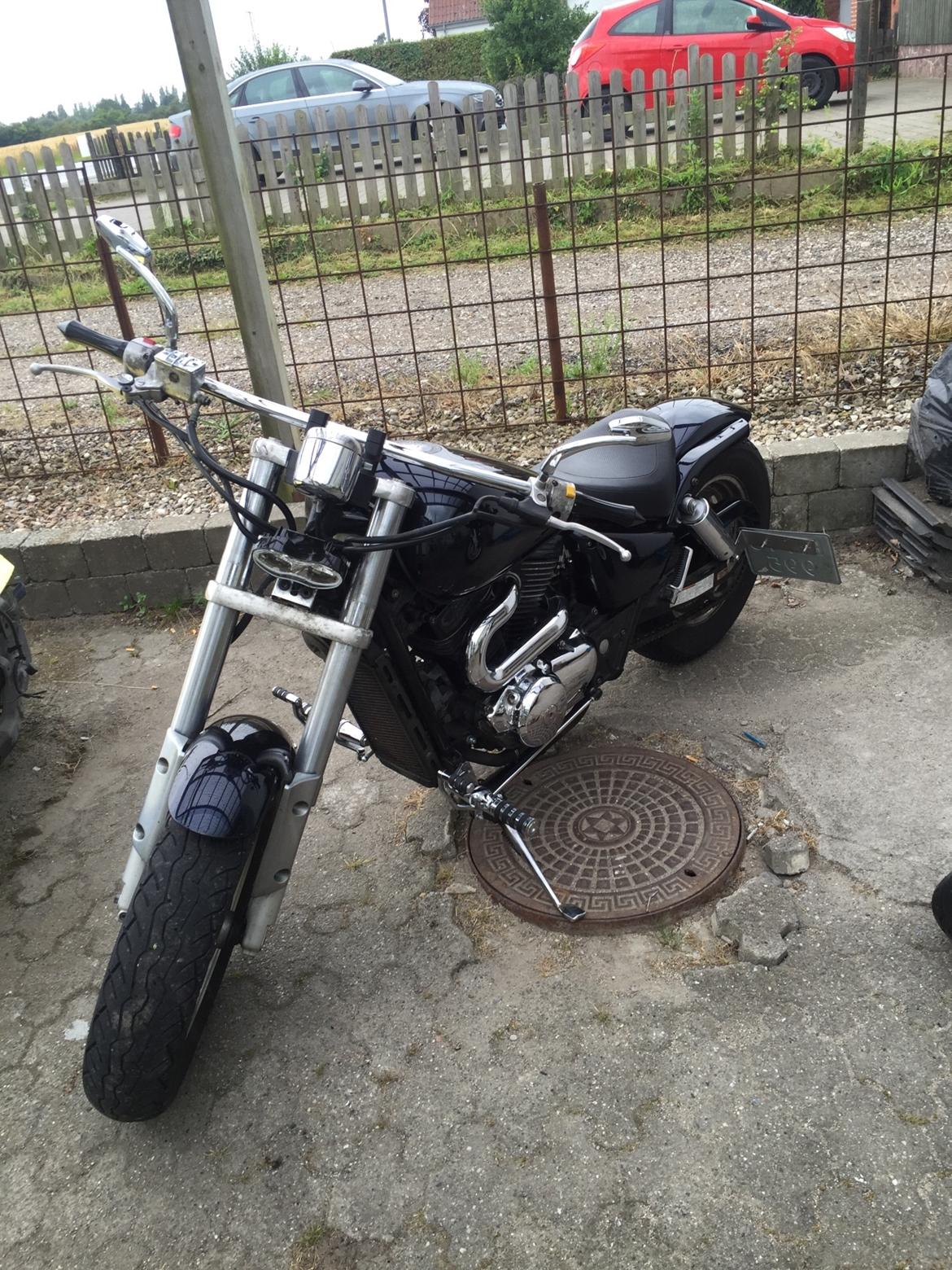 Suzuki VZ 800 Marauder billede 8