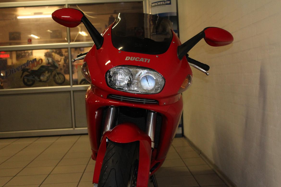 Ducati 916 st4 billede 1