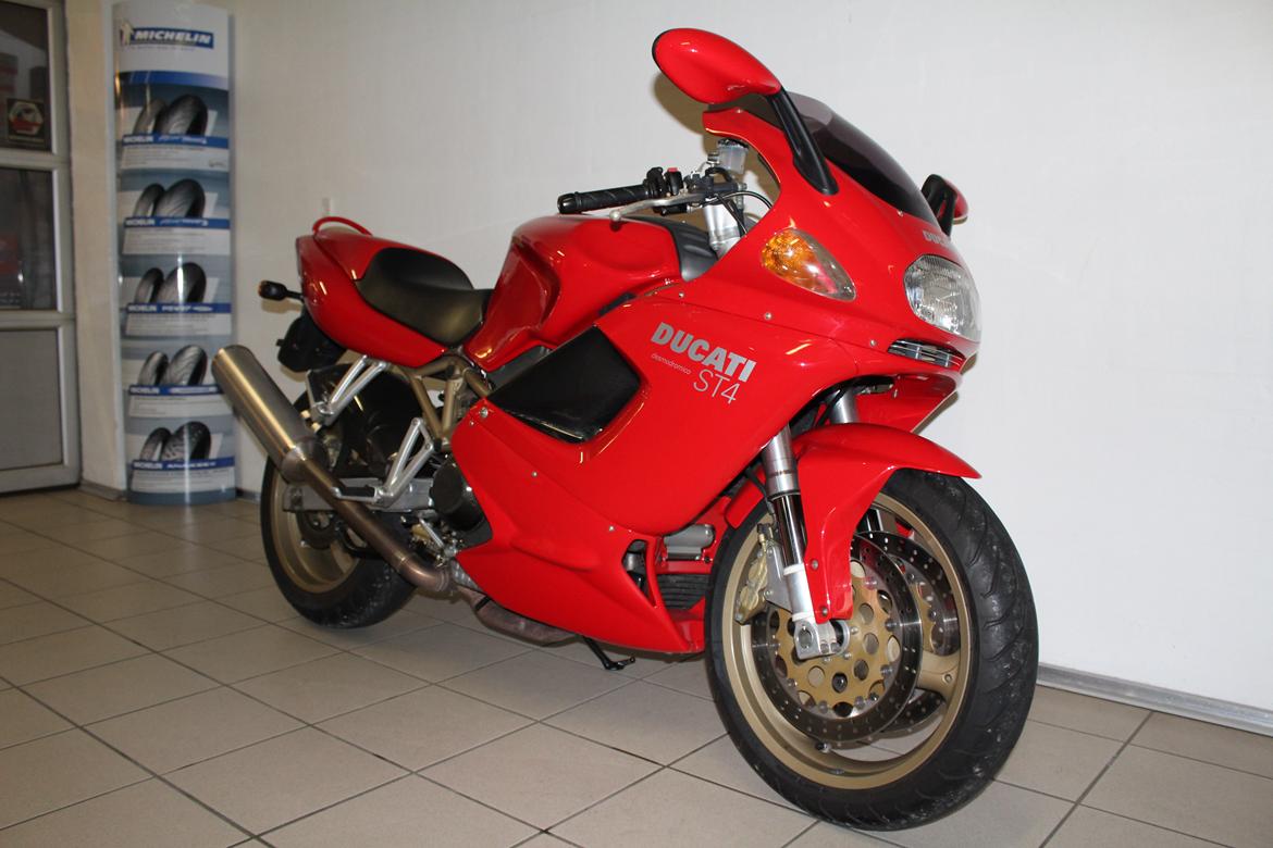 Ducati 916 st4 billede 2