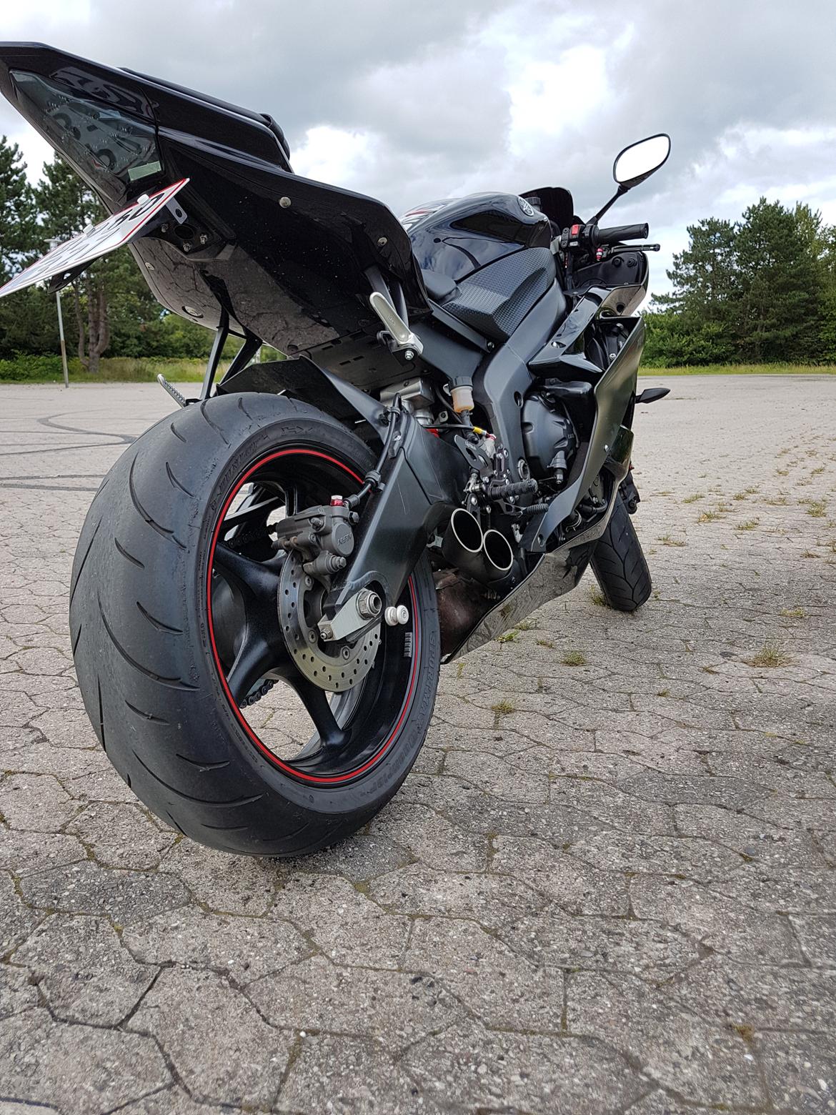 Yamaha YZF R6  billede 4