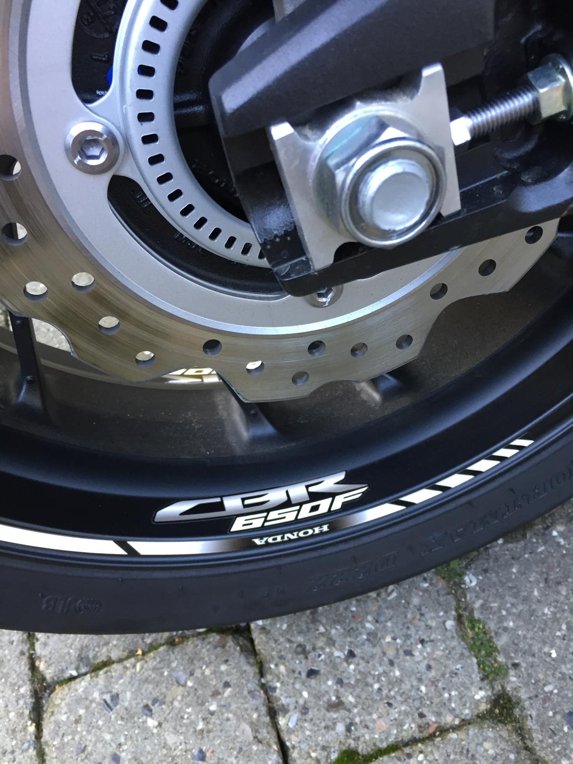 Honda CBR 650 F billede 2