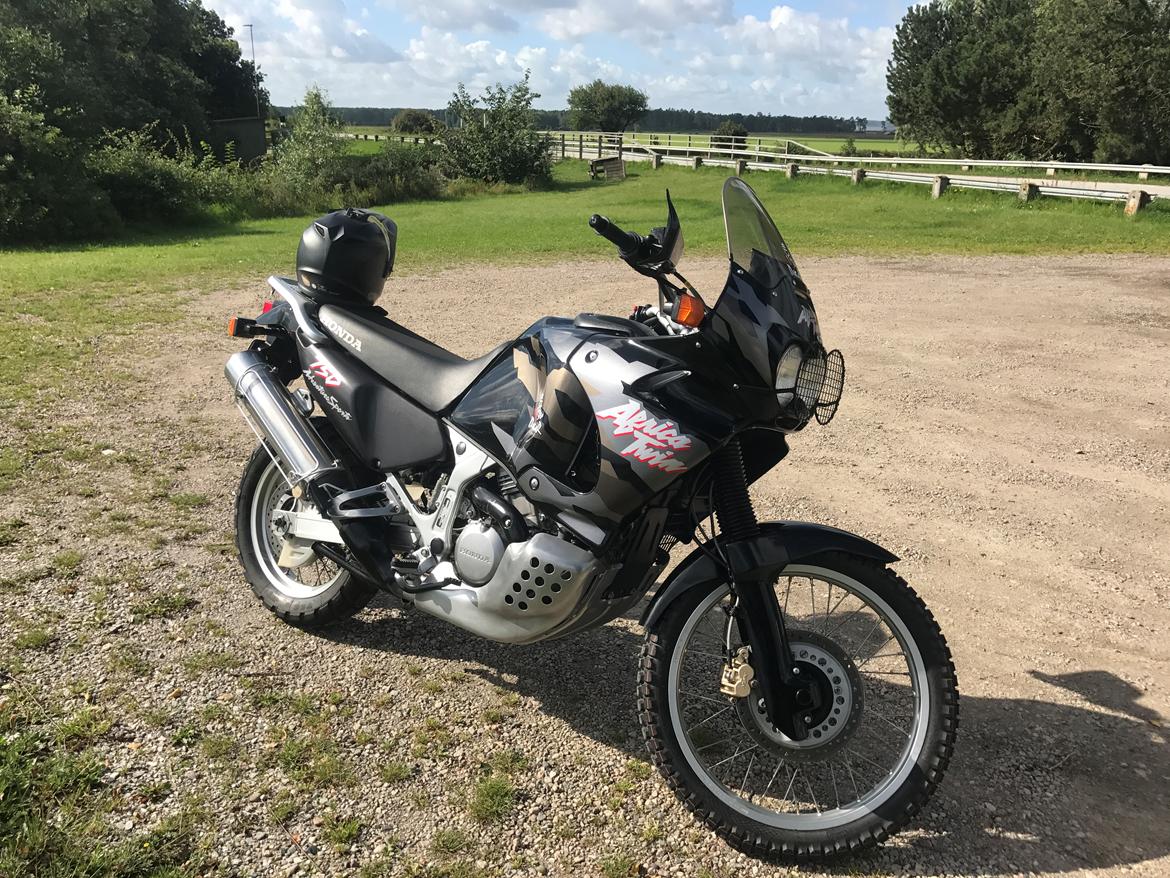 Honda XRV 750 Africa Twin RD07A billede 3