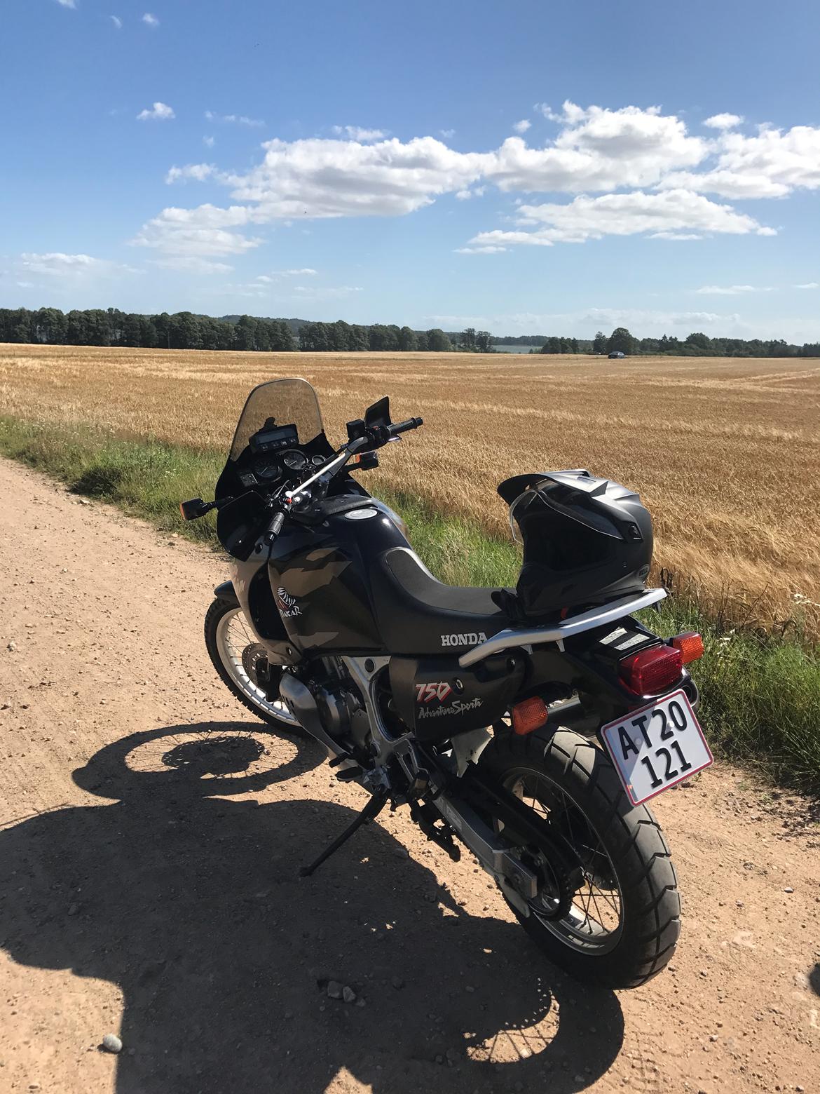 Honda XRV 750 Africa Twin RD07A billede 7