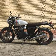 Triumph Street Twin