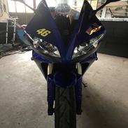 Yamaha YZF 1000 R1