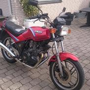 Yamaha XS 400 SECA