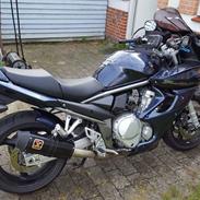 Suzuki Gsf 1250 s