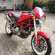 Ducati Monster S2R 1000