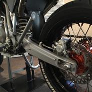 KTM Smc 625