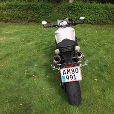 Triumph Speed Triple 1050 (solgt)