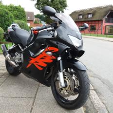 Honda CBR 600 F PC35 - solgt