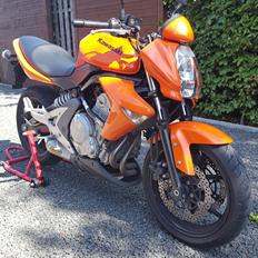 Kawasaki ER6N 