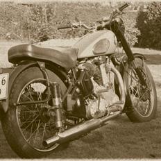 BSA M33