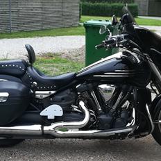 Yamaha XV 1900 Midnight star