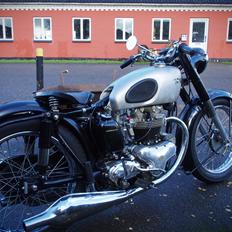 Norton Model 7