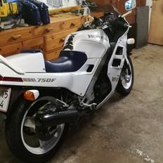 Honda ( SOLGT ) VFR 750 RC24