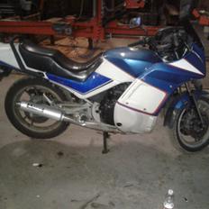 Suzuki gsx550 es