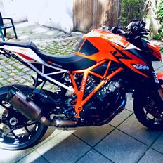 KTM 1290 Super Duke R