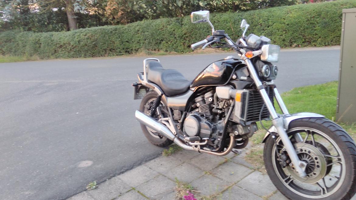 Honda Vf 1100 V65 Magna billede 3