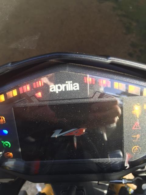 Aprilia Tuono 1100 V4RR billede 18