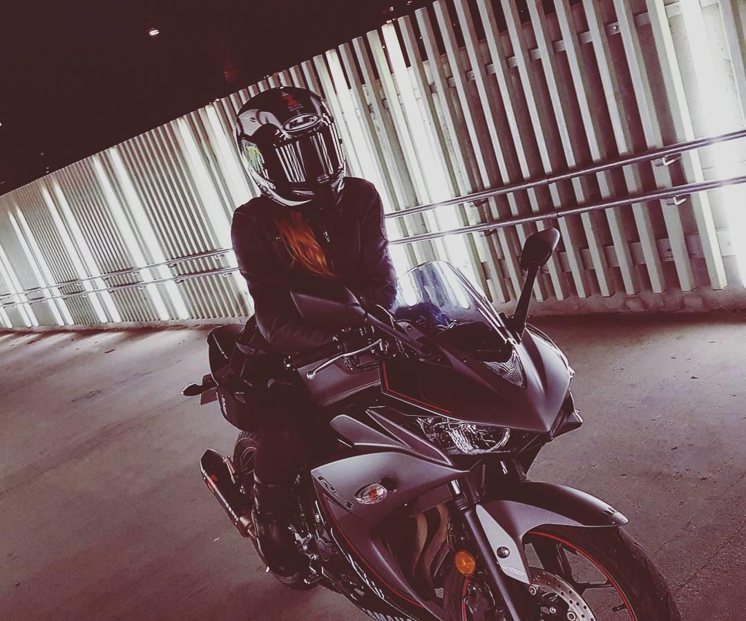 Yamaha YZF R3 billede 3