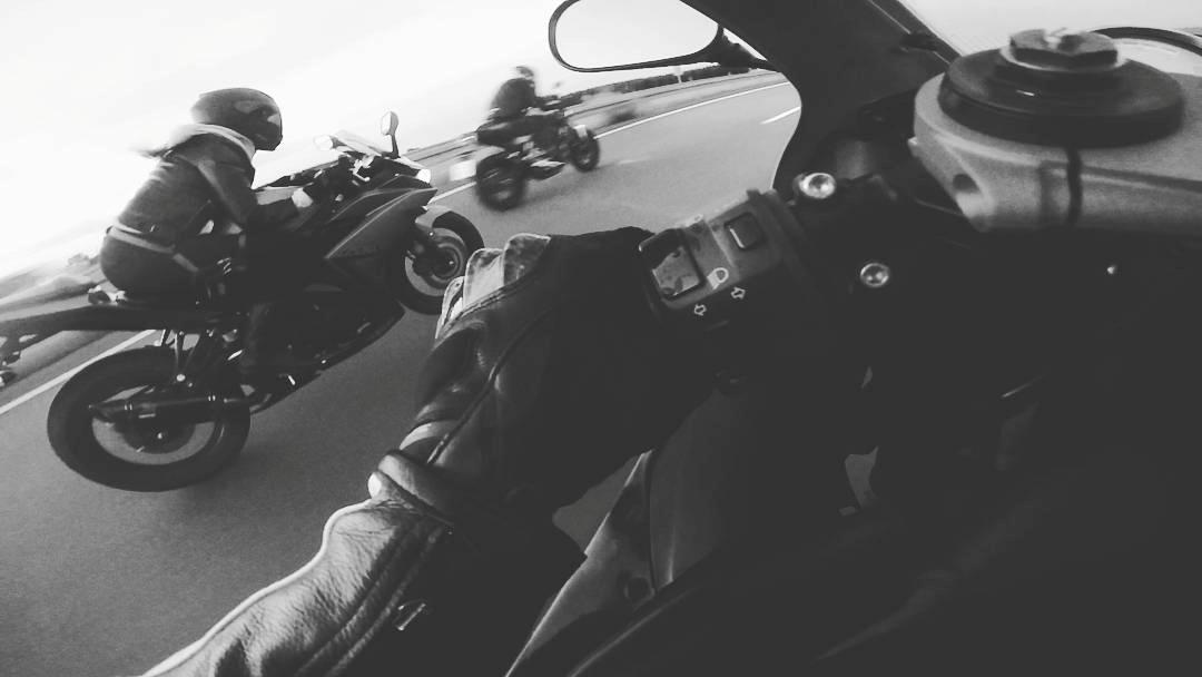 Yamaha YZF R3 billede 4