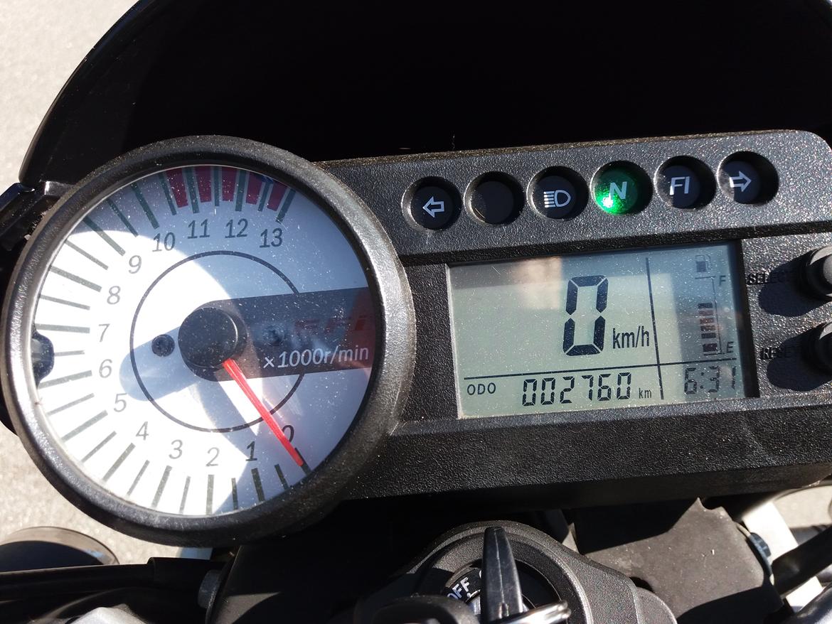 Hyosung GT 250 EFI Naked - Kørt 2760 km ved ejerskift. billede 6