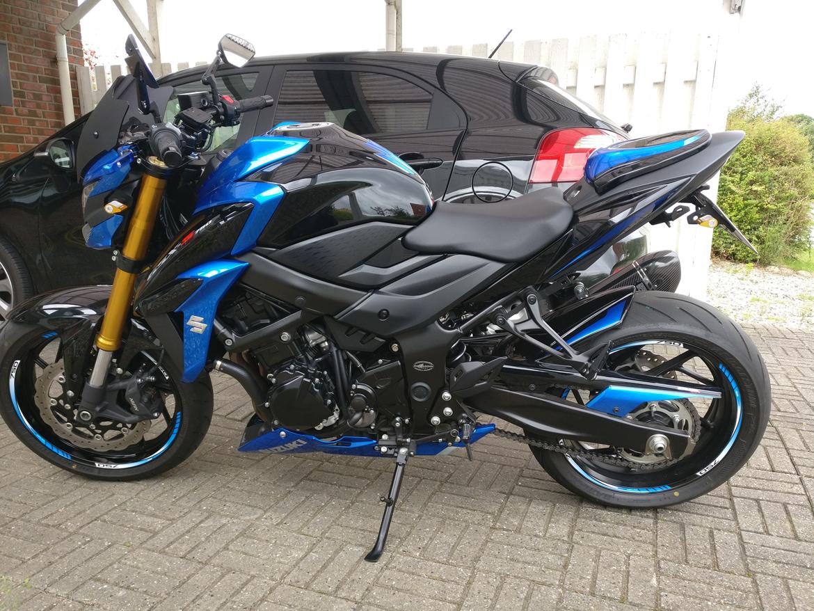 Suzuki gsx-s 750 - yoshimura edition billede 1