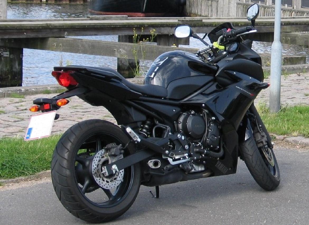 Yamaha FZ6R XJ6 Diversion F   billede 1