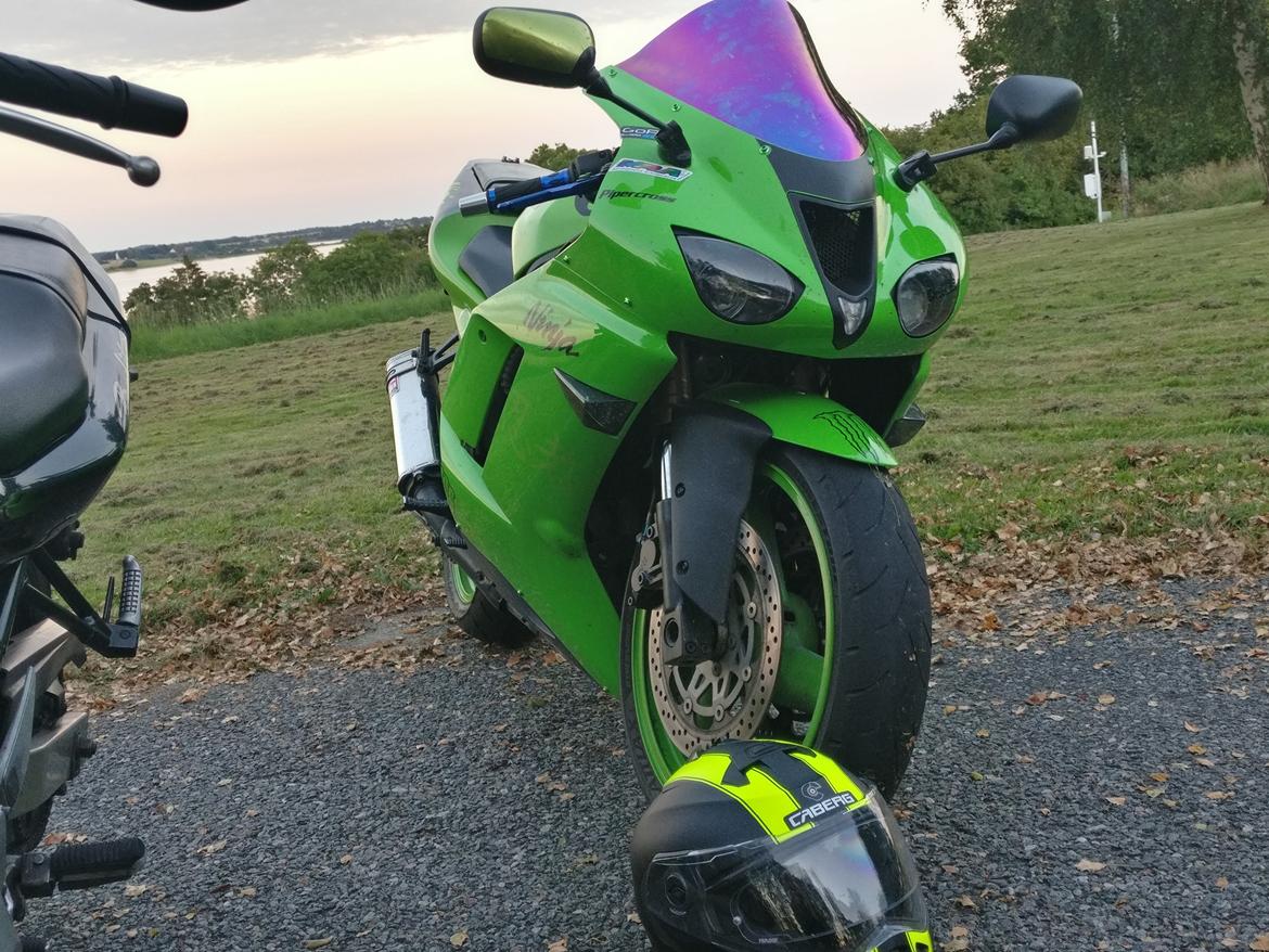 Kawasaki Ninja ZXR750 H1 billede 8