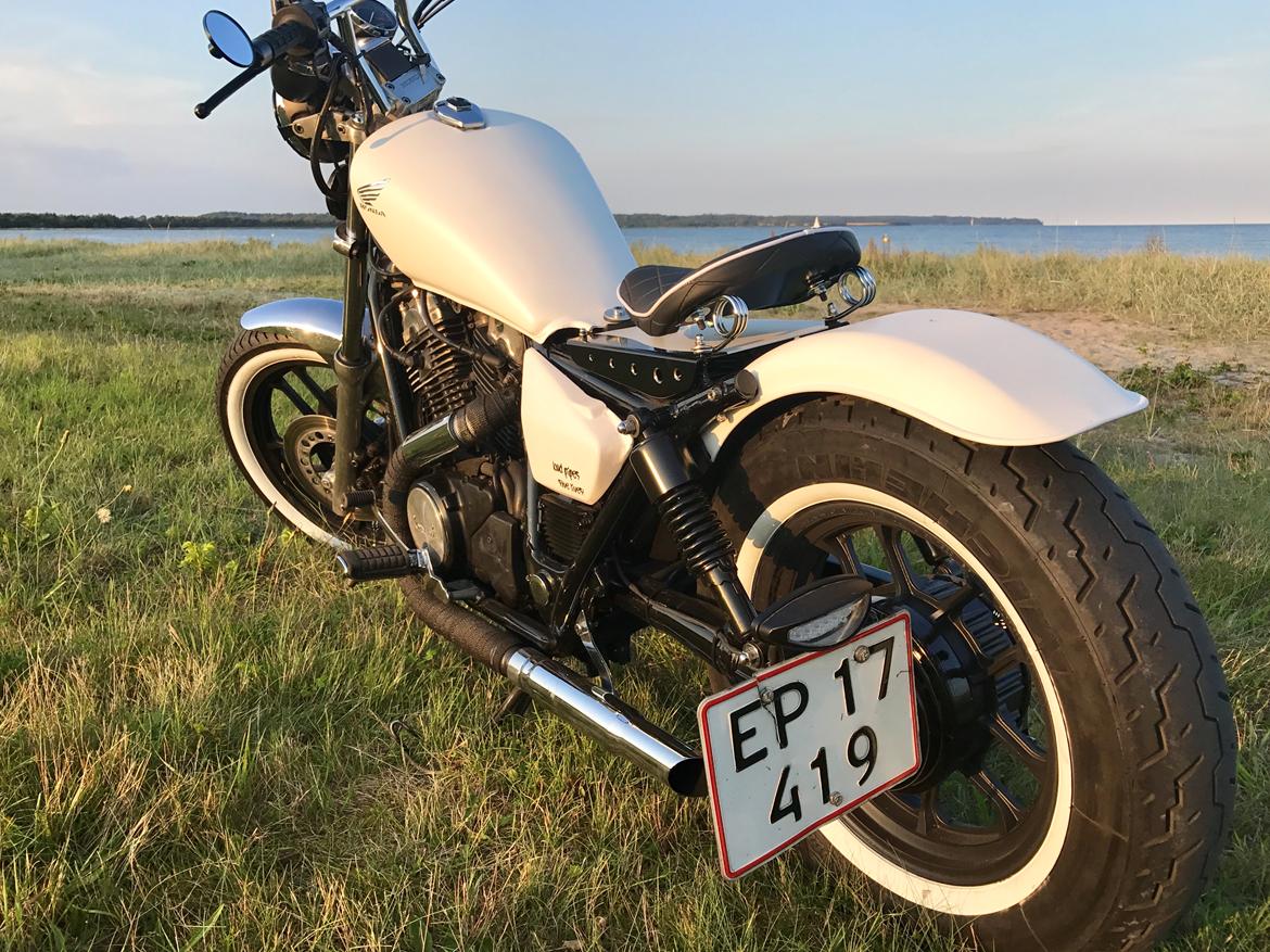 Honda VT700 billede 3