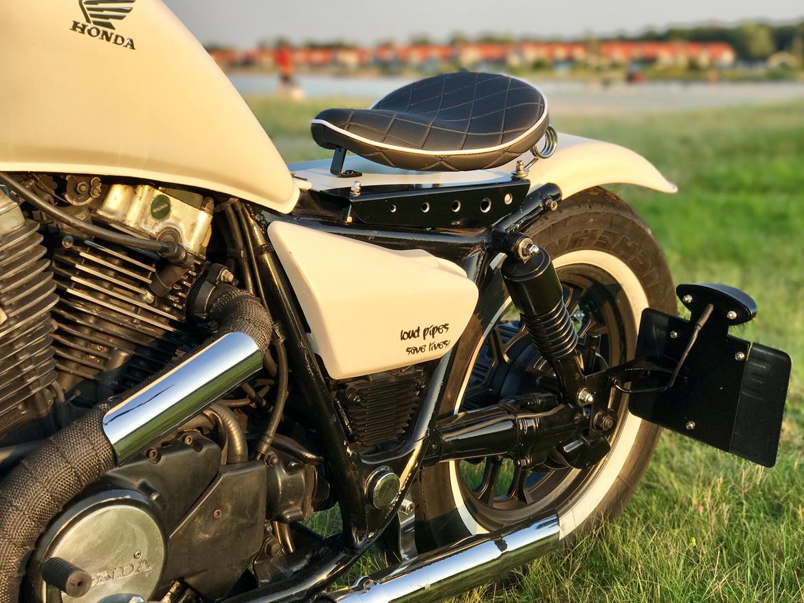 Honda VT700 billede 16