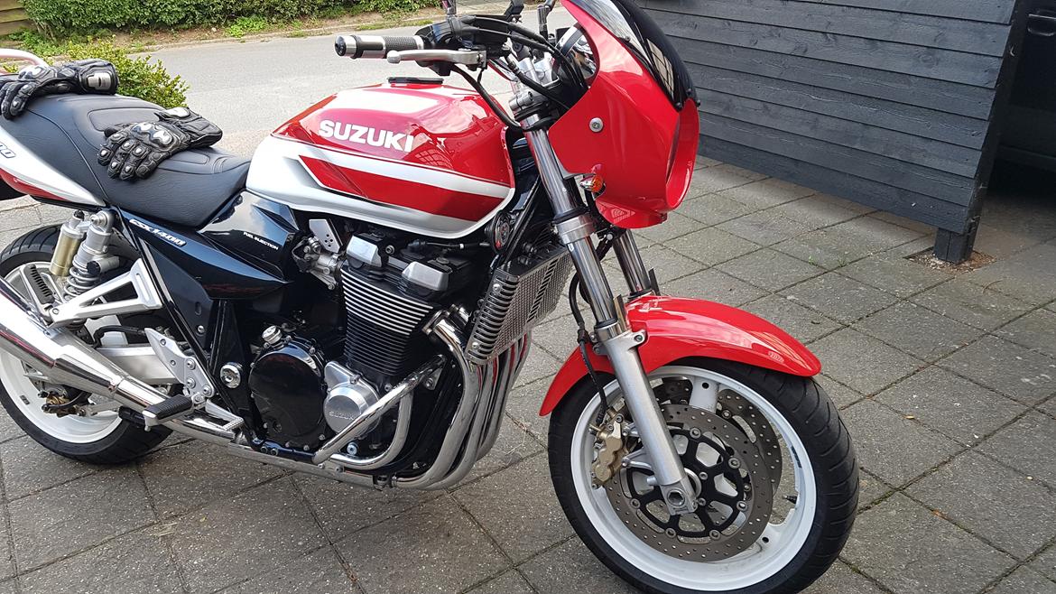 Suzuki gsx 1400 billede 11