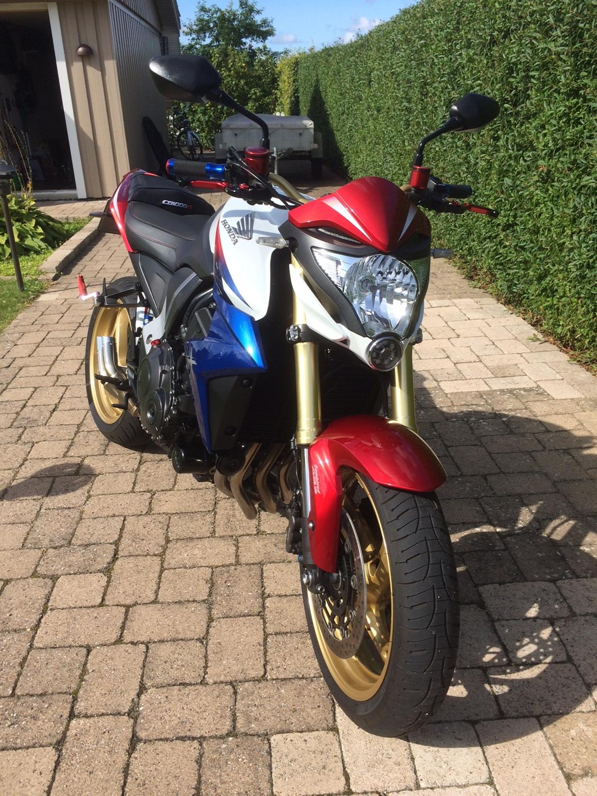Honda CB1000RA billede 2