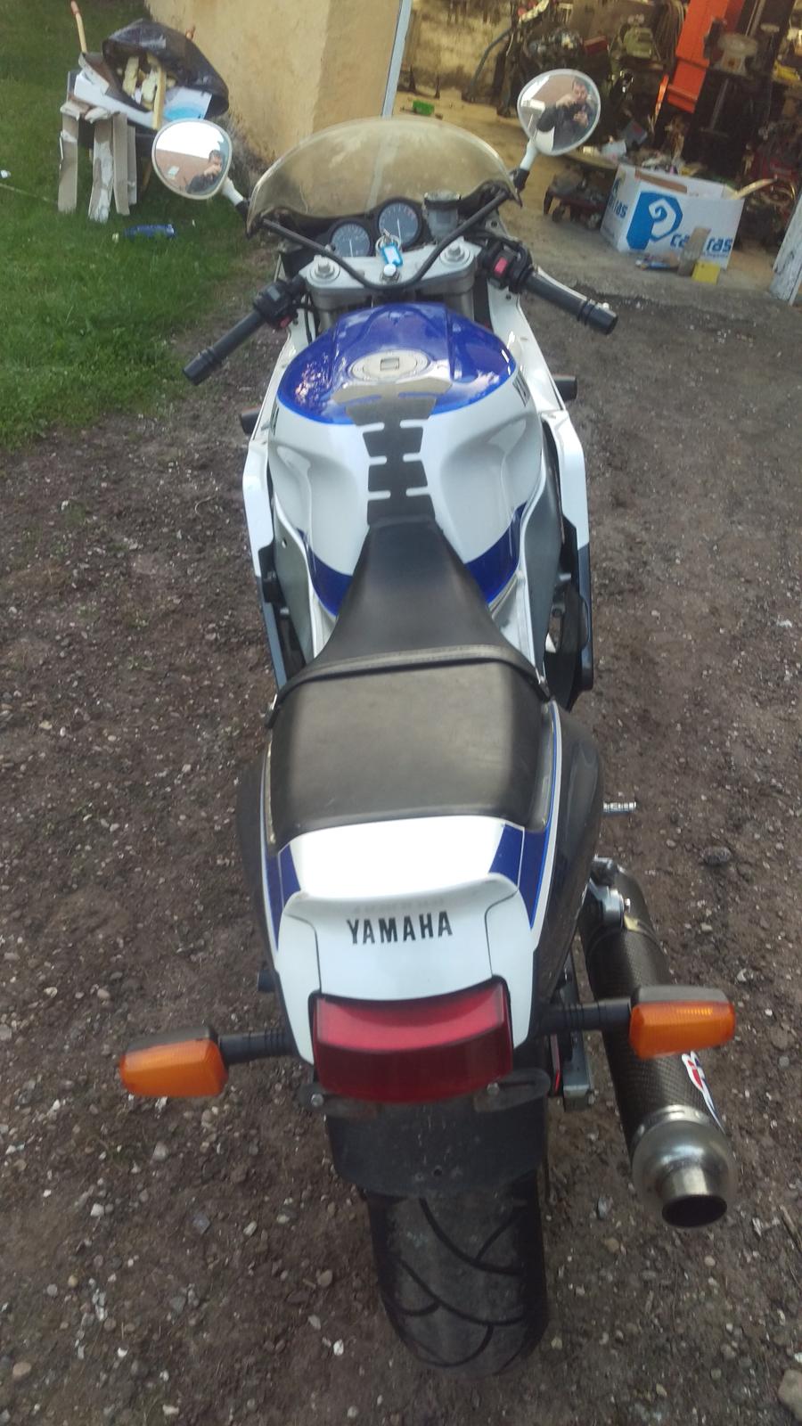 Yamaha Fzr 1000 exup billede 2