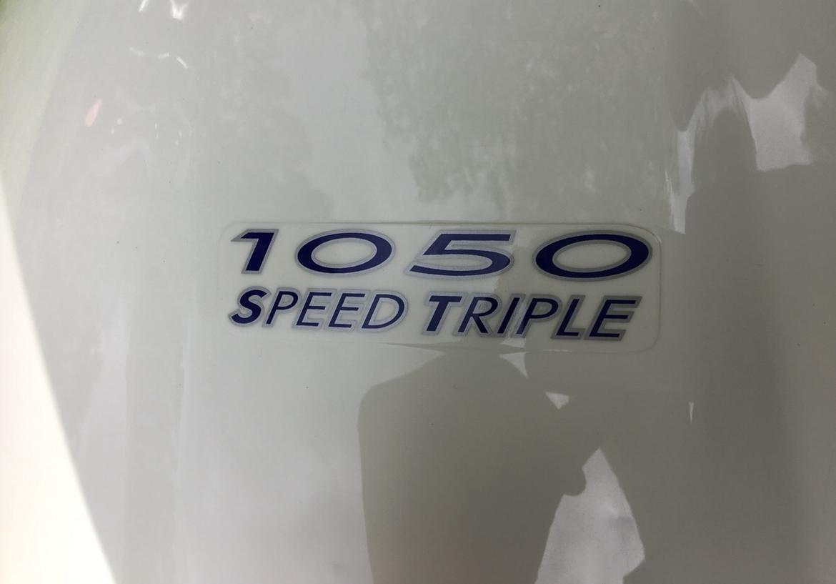 Triumph Speed Triple 1050 (solgt) billede 9