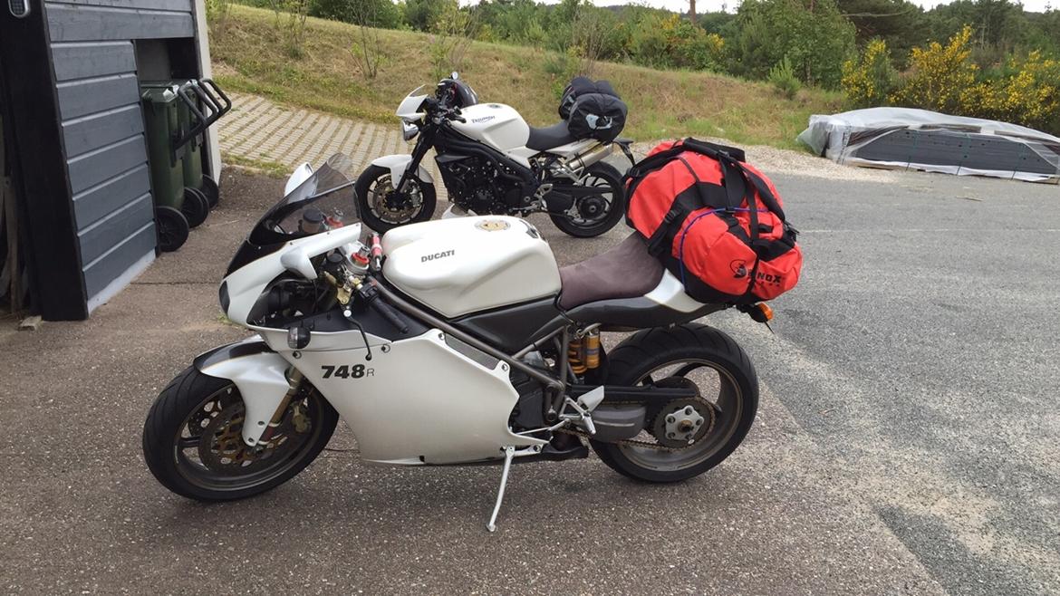 Triumph Speed Triple 1050 (solgt) billede 11