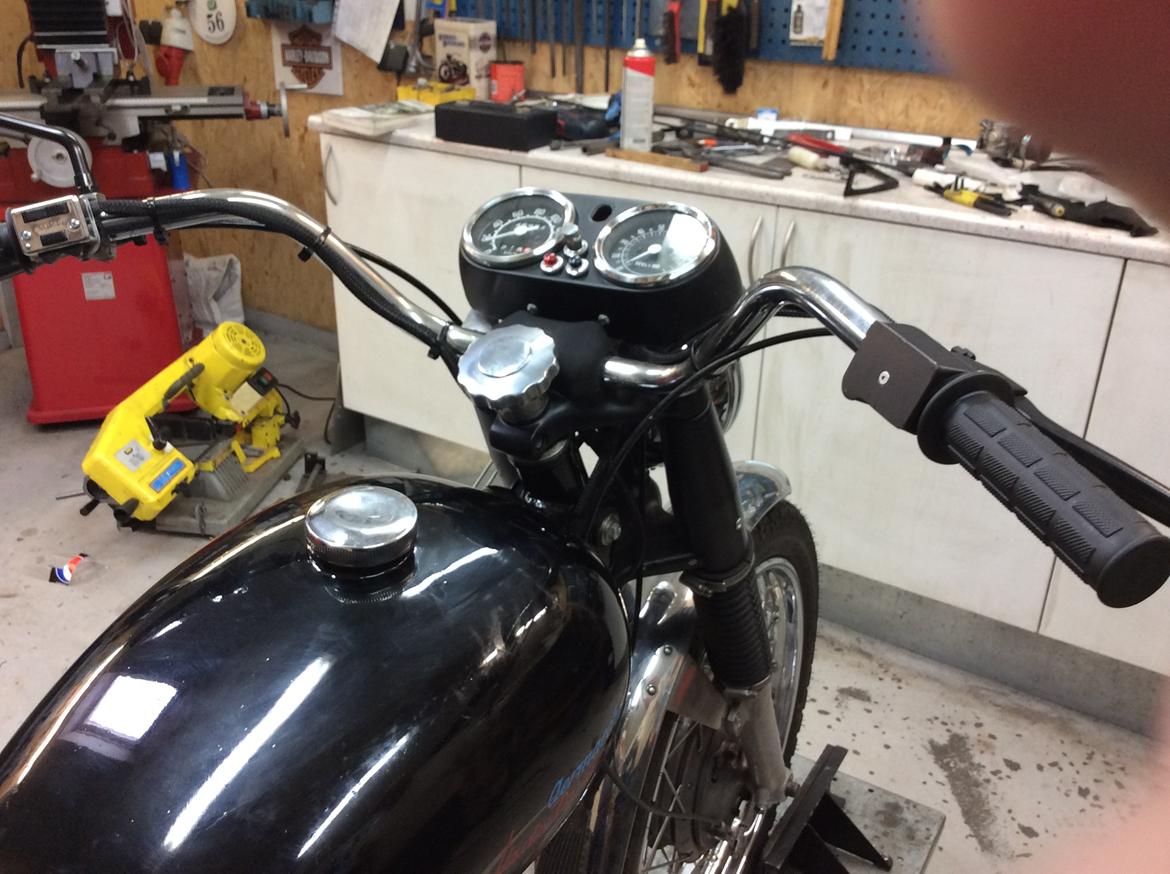 Harley Davidson Aermachi SS Sprint 350 kubik billede 6