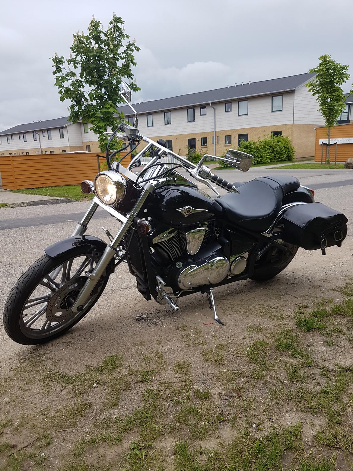 Kawasaki VN 900 Custom billede 4