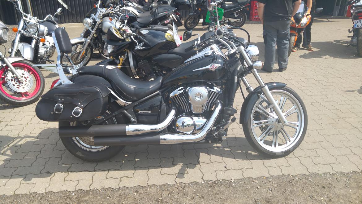 Kawasaki VN 900 Custom billede 6