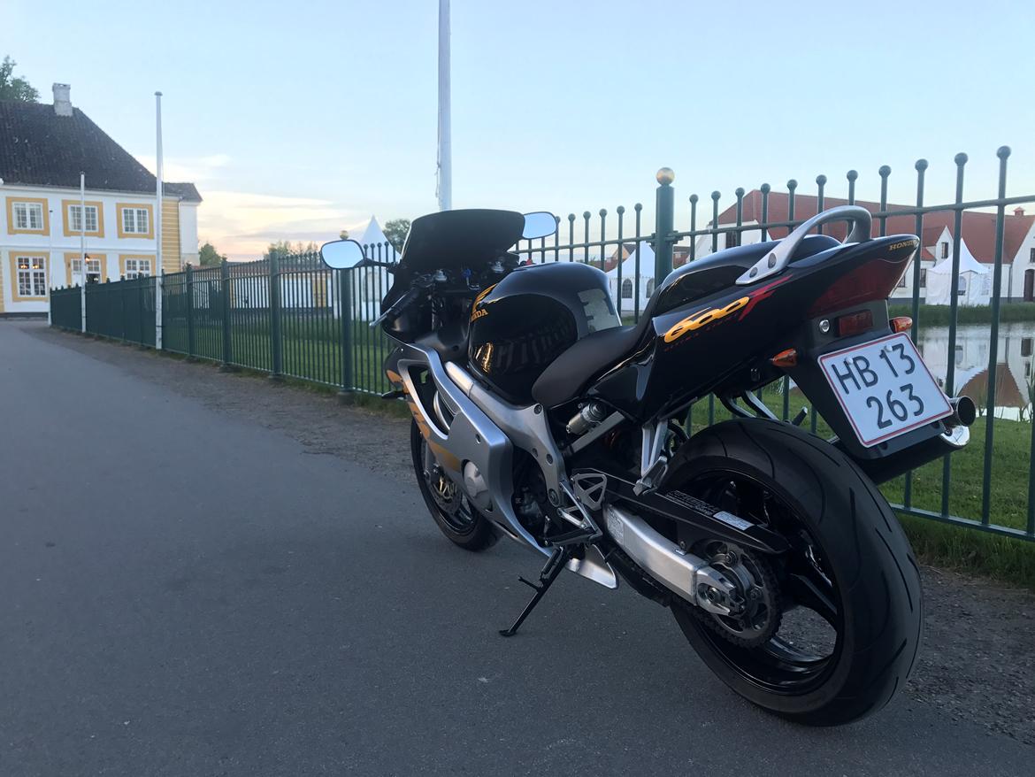 Honda CBR 600 F4 billede 10