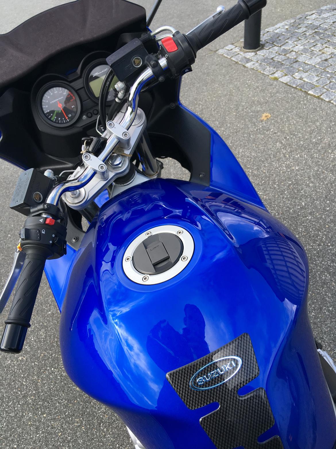 Suzuki GSF 650 SA billede 3