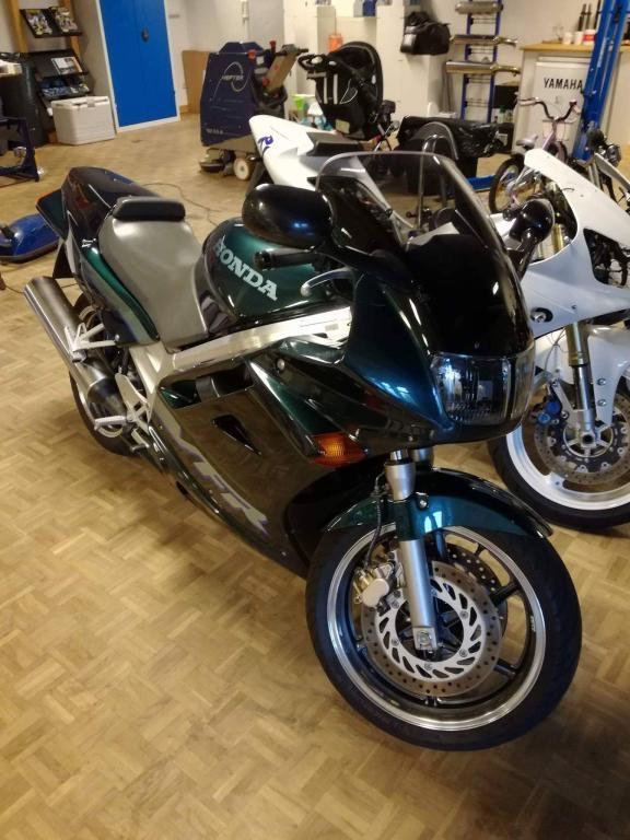 Honda VFR RC 36/1 billede 5