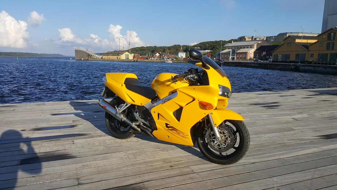 Honda VFR 800 FI billede 5