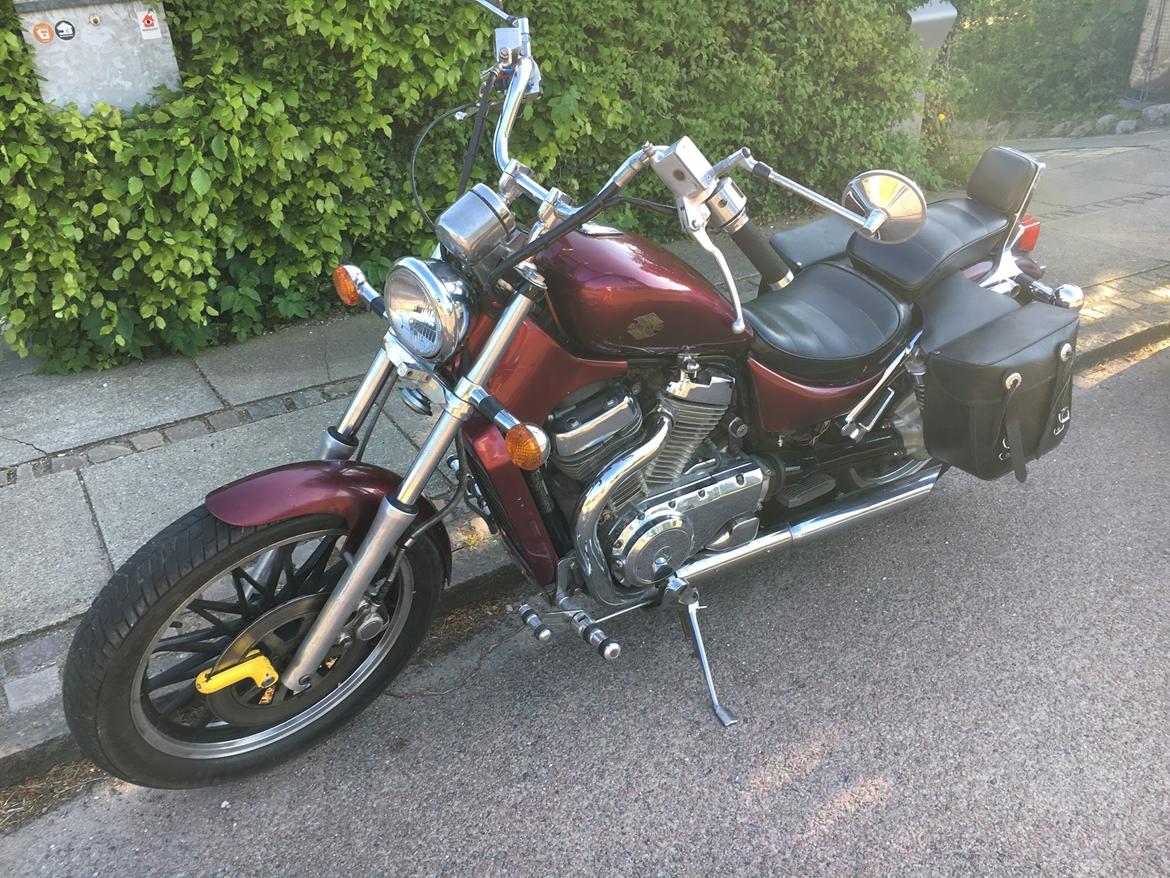 Suzuki VS 700 Intruder billede 6