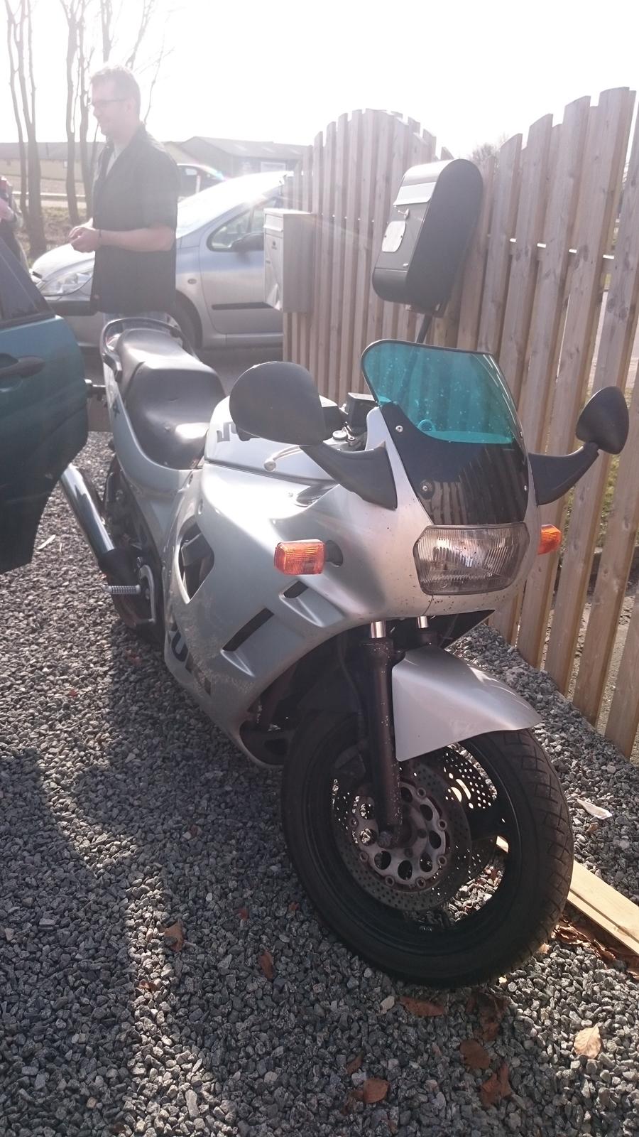 Suzuki Gsx600f  billede 8