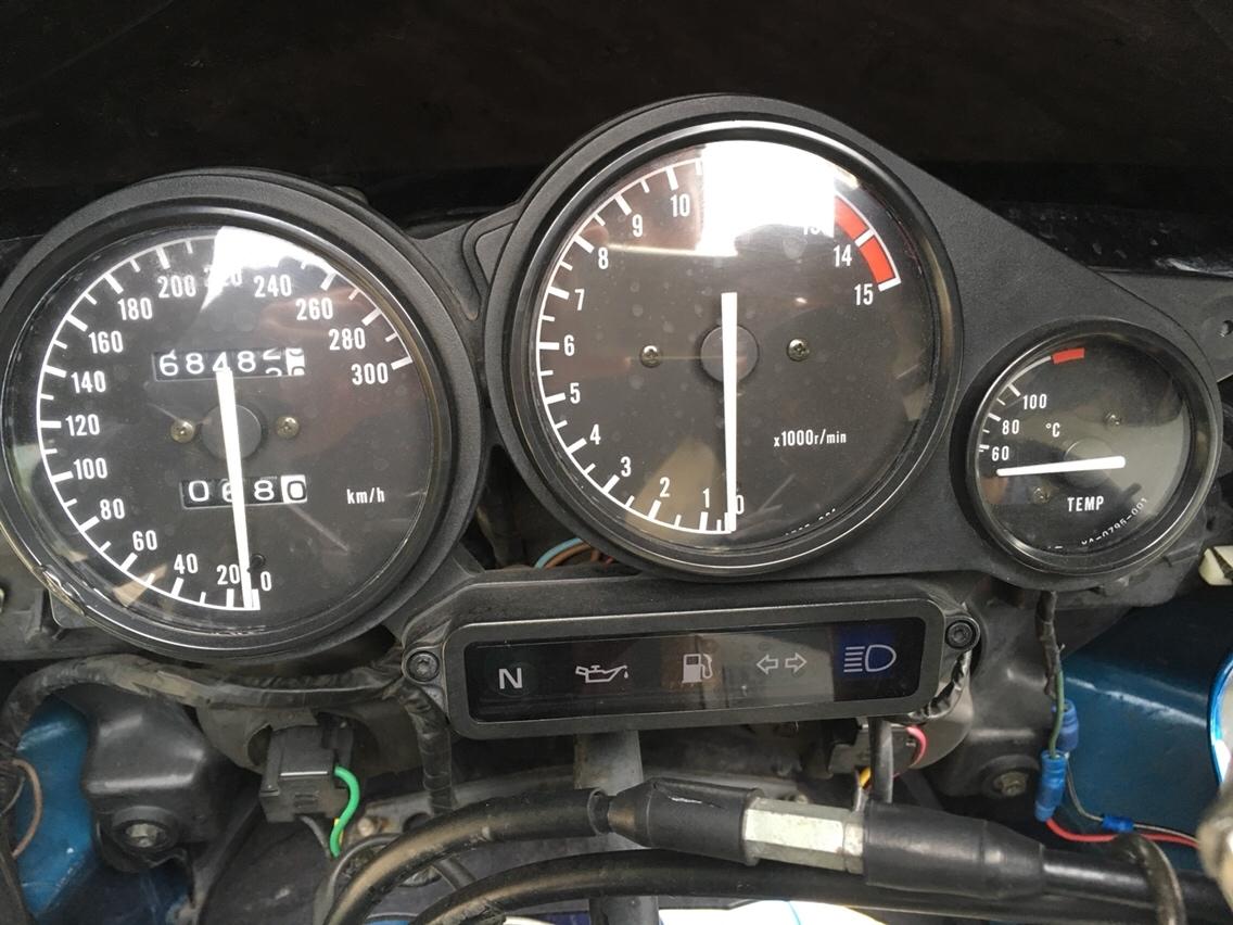 Yamaha YZF 750 R • solgt • billede 6