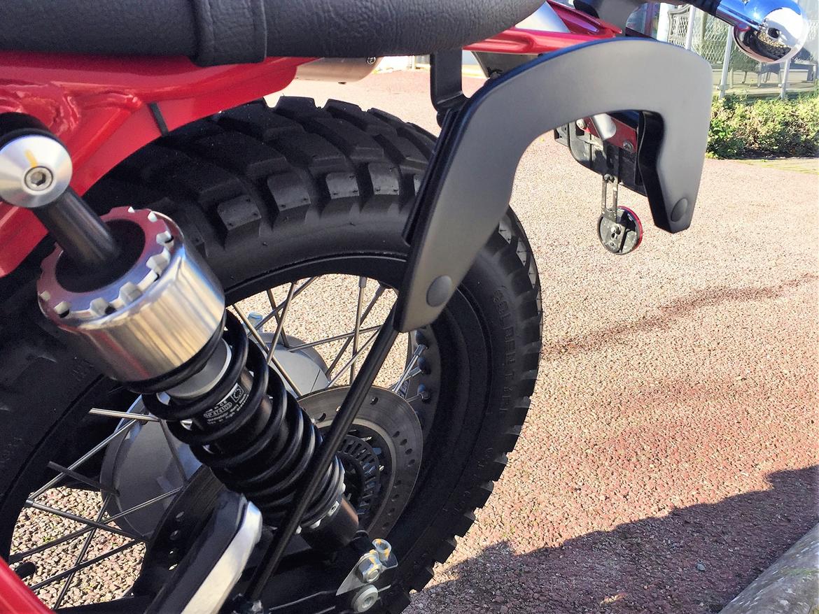 Moto Guzzi V7 II Stornello - C-Bow beslag til sidetaske fra Hepco & Becker. billede 31