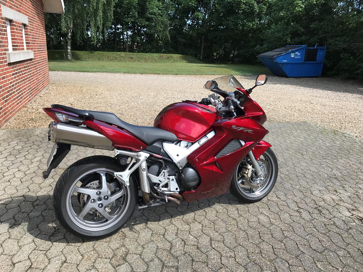 Honda VFR 800 V-Tech billede 1